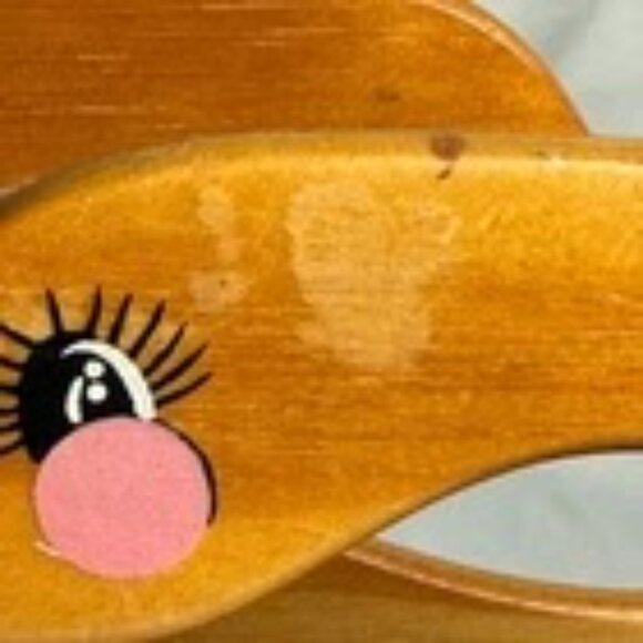 1987 Vintage Wooden Hand-painted Goose Basket - Picture 3 of 7